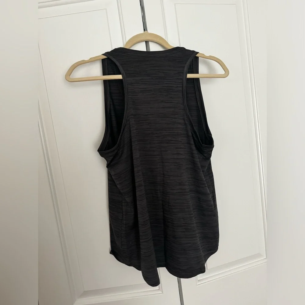 NWOT Nike dri fit tank top